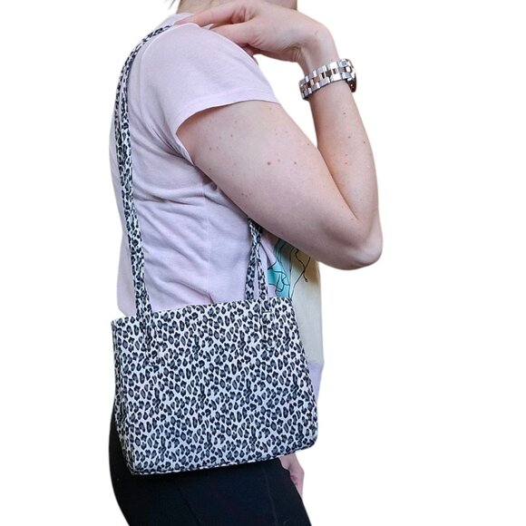 Retro Y2K Snow Leopard Print Shoulder Bag Purse Black And‎ White Animal Print - Picture 3 of 9